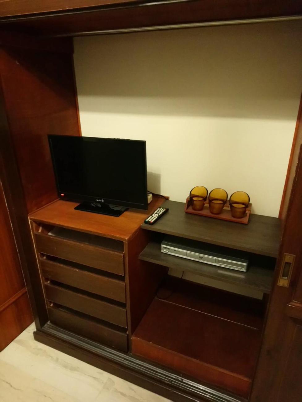 Petroupoli Apartments أثينا المظهر الخارجي الصورة
